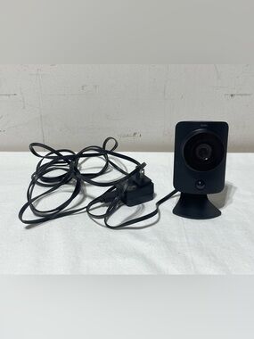 SimpliSafe Black Indoor Security Camera with Power Adapter